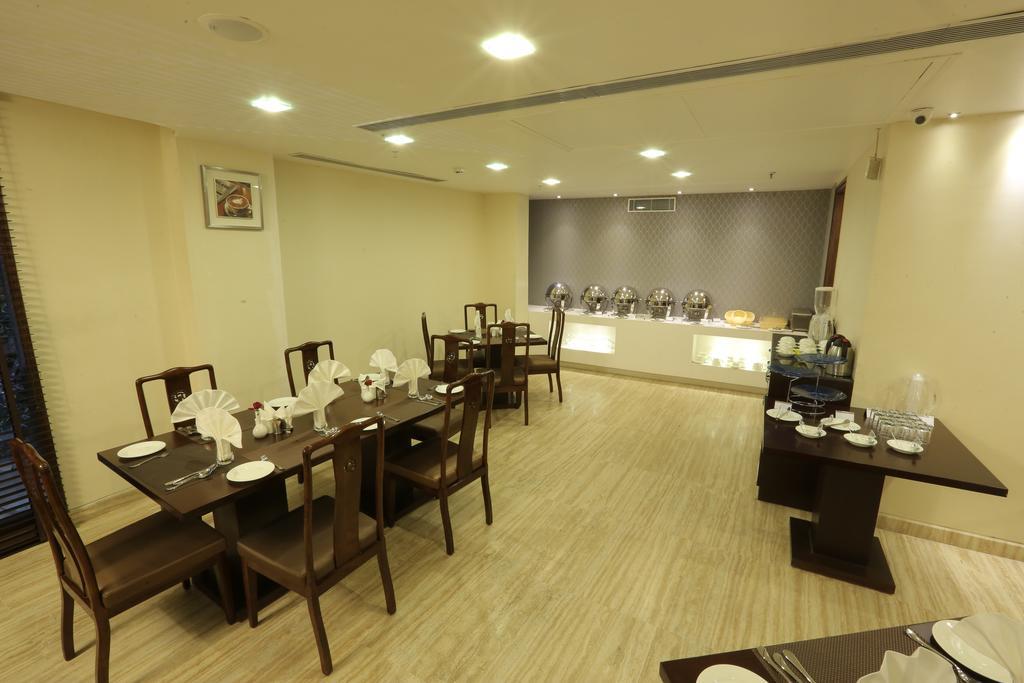 Five Elements Hotels Delhi- North Avenue Nueva Delhi Exterior foto