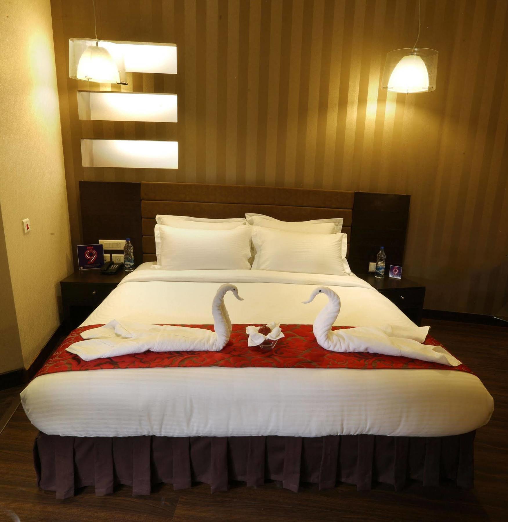 Five Elements Hotels Delhi- North Avenue Nueva Delhi Exterior foto